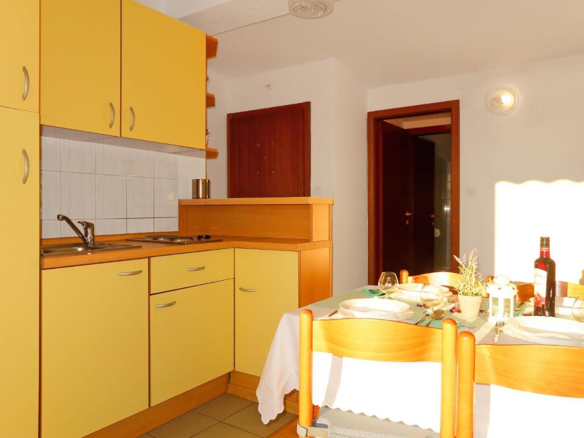 Apartment Barbara - Put121 By Interhome