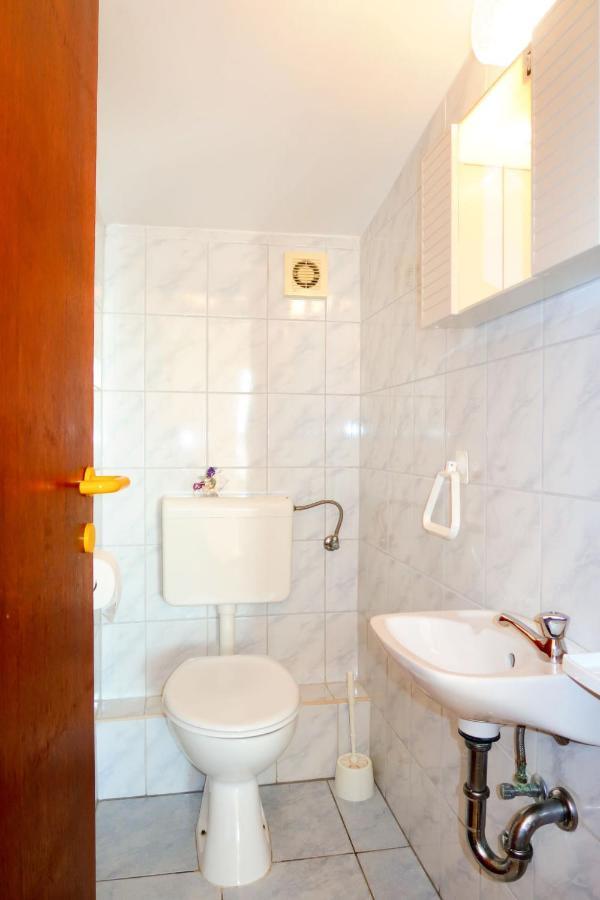 Apartment Barbara - Put121 By Interhome